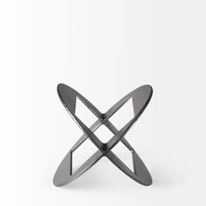 L'objet de table blanc de qualité supérieure ajoute une finition de luxe, une touche moderne et une déclaration décorative audacieuse aux intérieurs - Product Image 3