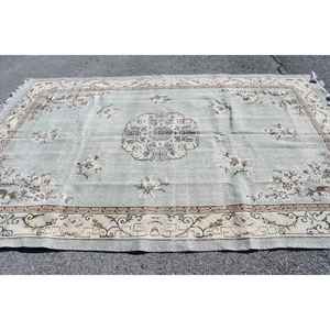 Alfombra grande vintage, alfombra turca de 6.7x10.4 pies, alfombra de lana gris con lunares - Product Image 3