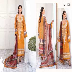 Ensemble de luxe 3 pièces MASHAAL en tissu lawn, tenue de soirée originale pakistanaise de marque Ramsha, broderie lourde, longueur ras du sol, coupe classique - Product Image 3