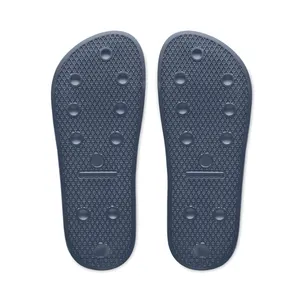 Chaussons et chaussettes aquatiques antidérapants personnalisés KOLAM – Pantoufles de merchandising - Product Image 3