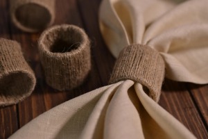 Anneau de serviette en jute modeste pour une décoration élégante de table de restaurant et un style de table quotidien pour la maison et les hôtels, vente en gros en provenance d'Inde - Product Image 3