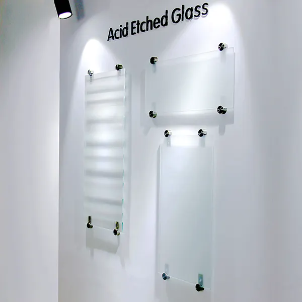 透明合わせガラス8mm10mm酸エッチング強化ガラス中国工場サプライヤー