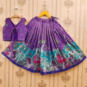 Ensemble Lehenga Choli Shoryam Fashion pour filles avec dupatta |   Vêtements ethniques pour enfants en polyester imprimé violet pour Diwali, mariage et fête - Product Image 4