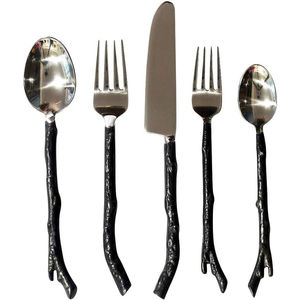 Elegante juego de cubiertos de acero inoxidable de estilo americano, ecológico, de alta calidad, 5 uds. De plata con asas acanaladas para fiestas - Product Image 5
