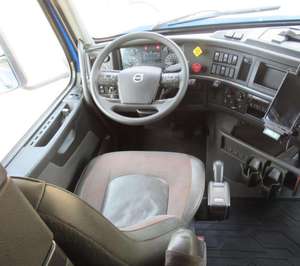 CAMIONES USADOS 2024 DE ALTO RENDIMIENTO, 351-450HP, TRACCIÓN 8x6, CABINA DORMITORIA, CON TRANSMISIÓN AUTOMÁTICA, IDEALES PARA LARGAS DISTANCIAS - Product Image 2