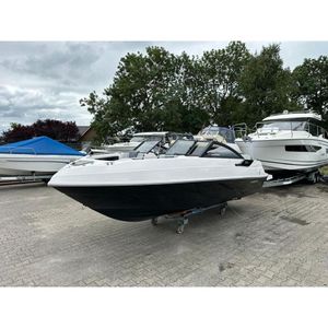 Fibrafort 212 Bowrider, Lancha de Carreras de Alto Rendimiento, 100 HP, 6.73x2.32m - Product Image 3