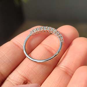 แหวนแต่งงานเพชรทรงรีสีชมพูแบบครึ่งวงกลม - Product Image 6