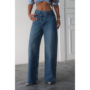 Jeans índigo para mujer con cinturón cruzado - Product Image 6