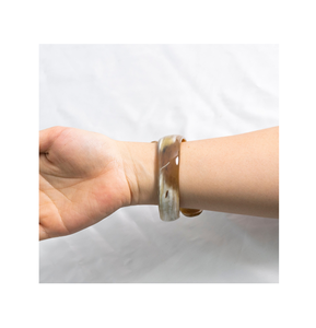 Pulsera de cuerno de búfalo de forma redonda, pulsera de moda para mujer, pieza personalizada y pulsera de cuerno natural para productos de venta - Product Image 4