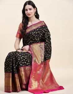 Sari en soie artisanale Banarasi noir traditionnel pour femmes KV, avec un design tissé, pour les occasions de fête, avec un chemisier non cousu - Product Image 5