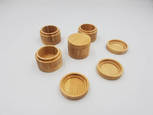 Caja de anillo de madera personalizable de alta calidad hecha en Vietnam para almacenar sus joyas - Product Image 3