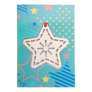 Carte en bois Creative TreeCard, carte étoile, boule de Noël festive et décorations d'arbre, articles promotionnels - Product Image 1