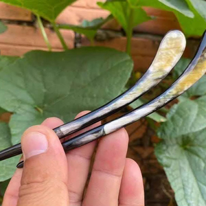 กิ๊บติดผมทำจากเขาควายขัดเงาสำหรับผู้หญิง ไม้จัดแต่งทรงผมจากเขาควาย อุปกรณ์เสริมจากธรรมชาติ - Product Image 1