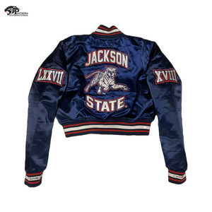 แจ็กเก็ตเบสบอลผ้าซาตินปิดด้วยกระดุมกระดุมแป๊กสวมใส่สบายสำหรับโรงเรียนและมหาวิทยาลัย - Product Image 2