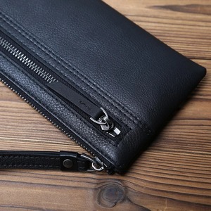 กระเป๋าสตางค์หนังแบบพับได้ป้องกัน RFID พร้อมที่ชาร์จไร้สายแบตเตอรี่สำรองขนาด6000mAh สำหรับการเดินทางและการใช้งานทางธุรกิจ - Product Image 4