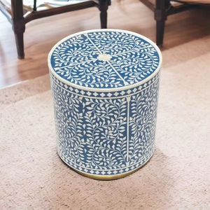 Taburete de imitación antiguo con incrustaciones de hueso, hecho a mano, ecológico y personalizado, para decoración de interiores de lujo. - Product Image 1