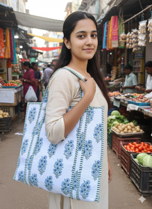 Bolsa de Mano de Algodón Acolchada con Estampado Floral Indio Vintage, Bolsa de Compras Deportiva Hecha a Mano para Mujer, Bolsa de Viaje para la Playa - Product Image 1