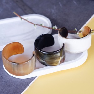 <b>Cheap</b> price accessories horn bracelets wholesale natural material bracelet handmade horns <b>jewellery</b> - Product Image 1