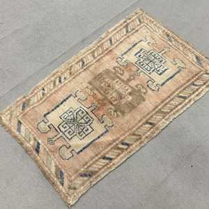 1.8x3.1 ft Vintage Rug, <b>Brown</b> Polka dot Turkish Rug <b>Wool</b> - Product Image 2