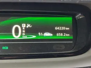 2016 Re enalute ZOE R.240 I Batterie au lithium Pneus R18 Sièges en cuir Caméra de recul Phares à LED - Product Image 6