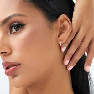 14k Pure Gold Three Diamond <b>Stone</b> Huggies Earring Classic Hot Selling FIne Jewelry 3 Natural 0.23Ctw Diamond Huggie Earrings - Product Image 2