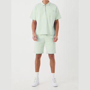 Ropa de dos piezas Chándal Estampado de algodón Oversize Drop Shoulder Camiseta y pantalones cortos Conjunto para hombres - Product Image 4