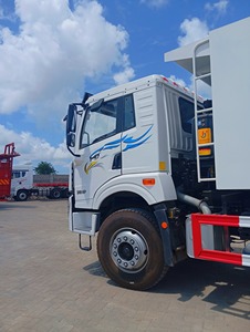 Camion à benne basculante de qualité pour les travaux miniers et routiers avec groupe motopropulseur fiable et livraison rapide pour une utilisation immédiate à usage intensif - Product Image 4