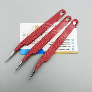 Pinzas de extensión de pestañas Pro Straight Red Powder Coated Pinzas con diseño de corte de corazón - Product Image 3