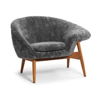 Fauteuil lounge en peau de mouton tufté fait main, design mid-century, durable pour la maison et les clubs