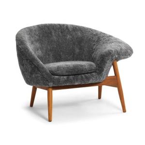 घर और क्लब के उपयोग के लिए टिकाऊ मिडसेंचुरी डिजाइन के साथ हस्तनिर्मित ट्यूफ्टेड शीपस्किन लाउंज कुर्सी - Product Image 2