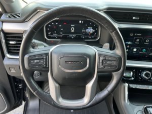 GM_C Sierra 1500 Denali 2022 Usada en Buen Estado - Product Image 4