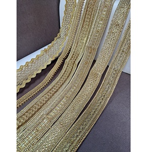 Borde bordado de cinta de encaje de algodón y poliéster metálico de calidad superior para vestido de novia Sari disponible para precio de exportación - Product Image 4