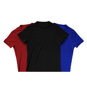 เสื้อยืดคอกลมผ้าฝ้ายคลาสสิก พิมพ์ลายกราฟิกขนาดใหญ่ สไตล์มินิมอล สตรีทแวร์ - Product Image 1