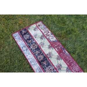 Alfombra Turca, Alfombra Vintage de 1.9x4.5 pies, Alfombra Oriental de Lana Azul y Roja - Product Image 5