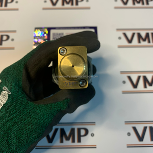 VOE 4941554-Válvula de tres vías para camiones articulados Volvo-Repuestos de maquinaria de construcción de nueva condición de alta calidad - Product Image 4