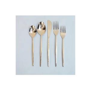 Vente chaude en acier inoxydable ensemble de couverts haut de gamme couverts plaqués or argenterie dorée pour cadeau de mariage élégant - Product Image 3