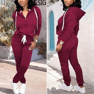 Ensembles de survêtements grande taille pour femmes - Product Image 1
