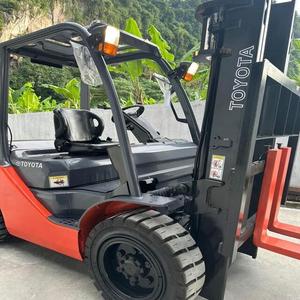 Carretilla elevadora eléctrica 4WD de 3 toneladas a precio competitivo, 2 años de garantía, transpaleta de nueva condición para la industria minorista - Product Image 4