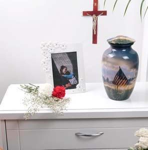 Urna de cremación con bandera americana, cenizas humanas para mujeres y hombres, urnas funerarias decorativas para adultos, hombres, mujeres, urna de tamaño personalizado - Product Image 5