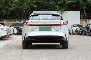 2025 BZ5 Coupé SUV intermédiaire entièrement électrique Plateforme E-TNGA Moteur 200kW (272 ch) Autonomie CLTC 550/630 km Batterie Blade Conduite à gauche - Product Image 4