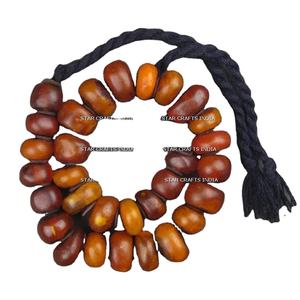 Collar de resina, venta al por mayor, colgantes de resina epoxi, joyería de resina, collar de moda artesanal hecho a mano para niñas, uso de la mejor venta - Product Image 1