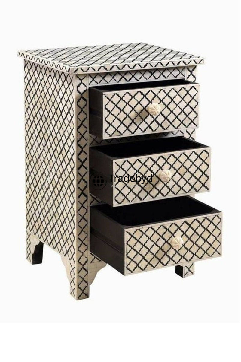 Available in different Colors