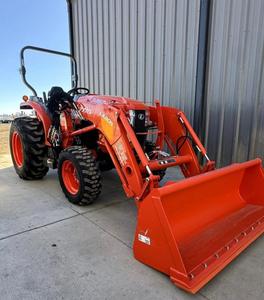 Tracteur compact diesel Kubota L2501 4x4 pour l'agriculture - Product Image 1