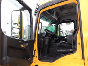 Camion Merc-edes-Be-nz Act Ros 2130, capacité de charge 21-30T, diesel Euro 6, transmission automatique, 220 kW (299 ch), transmission 6X2, logistique - Product Image 3