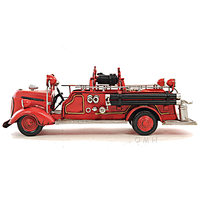 Camion de pompiers rouge Ford vintage 1938, modèle artisanal en bois peint et personnalisé, sur pied, objet de collection, décoration OMH