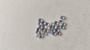 2mm 3mm tự nhiên vi cắt màu xanh lửa Moonstone Cabochon lỏng đá quý bán buôn hào nhoáng Ấn Độ phẳng trở lại mặt đá quý - Product Image 3