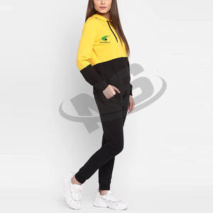 Conjunto Deportivo de Alta Calidad para Mujer, Sudadera con Capucha y Pantalones Deportivos de Algodón Personalizados, Estilo Premium, Conjunto Deportivo de Dos Piezas para Invierno - Product Image 1