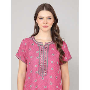 Camisón Alpine ODM con Bolsillo Lateral, Cierre con Cordón, Logotipo Personalizado, Tejido Suave, Bordado a Máquina, MOQ de 3 Piezas - Product Image 4