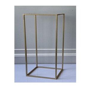 Centre de table au design simple, couleur or, en fer, taille et forme personnalisées, pour décoration de mariage - Product Image 2