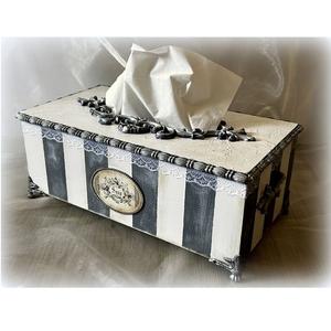 Boîte à mouchoirs en MDF faite à la main pour bureau offrant une apparence élégante et un design fonctionnel adapté à un usage professionnel quotidien - Product Image 4